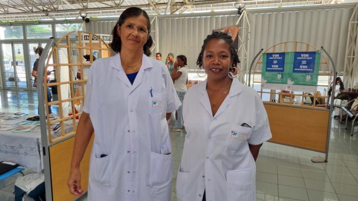 Marie-Catherine Receveur, infectiologue et Claudia Colombo-Malinur, cadre de santé au CHBT.jpg