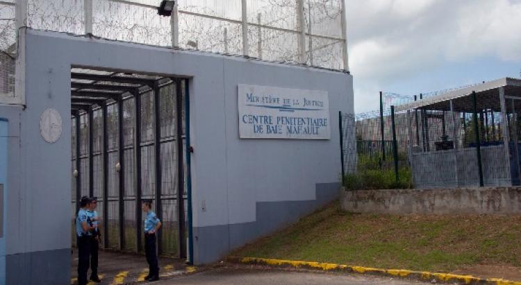     Une éducatrice suspectée de complicité : les syndicats de prison s'insurgent

