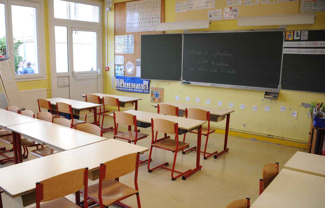     Ecoles fermées : quelle organisation pour les cours ?

