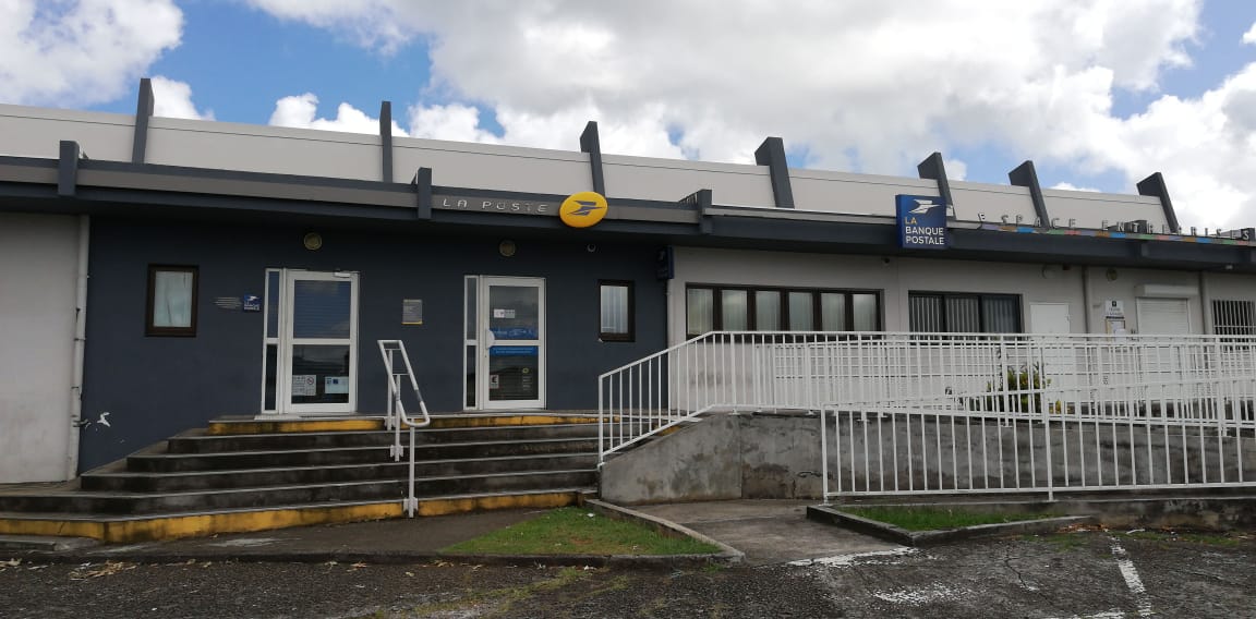     26 bureaux de poste sont désormais ouverts en Martinique

