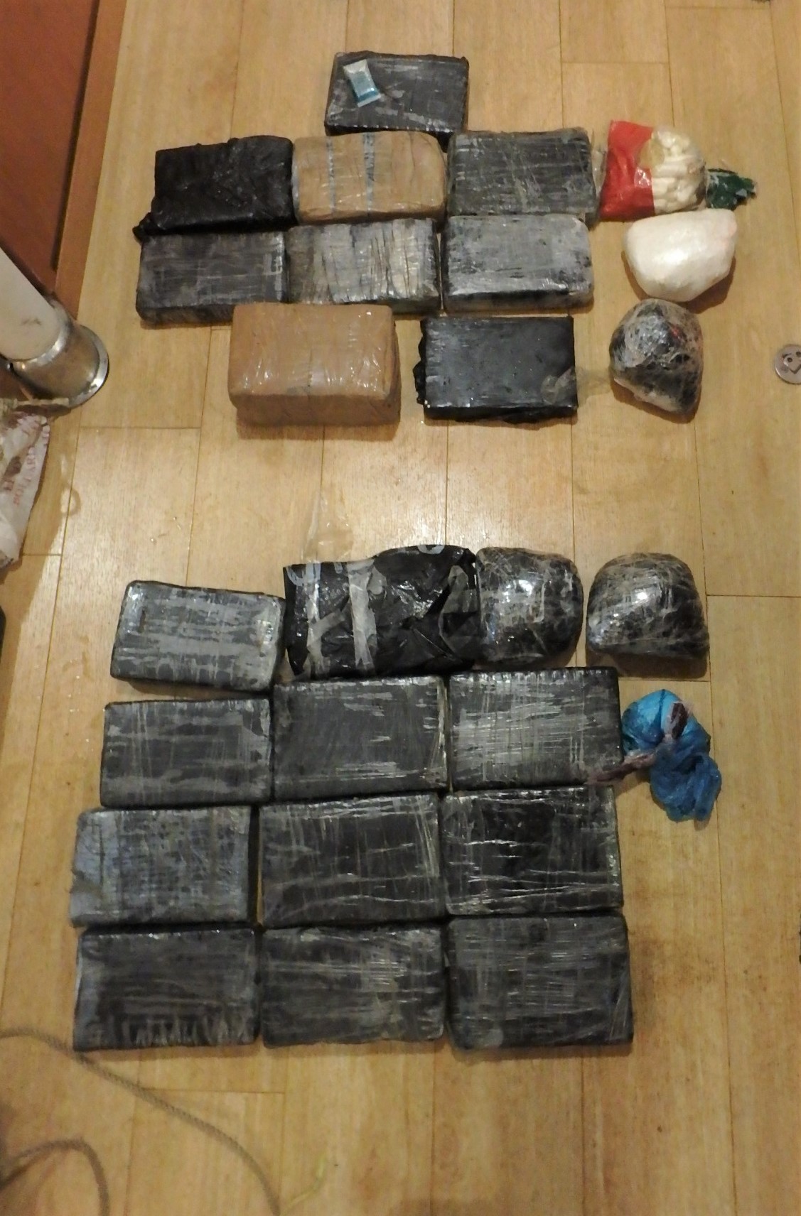     1300 kilos de cocaïne récupérés en mer

