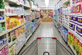     COVID-19 : les supermarchés pris d'assaut 

