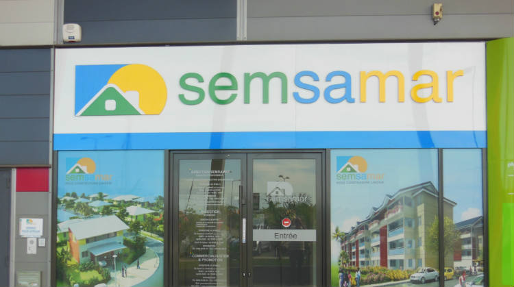     Deux ex-directeurs de la Semsamar seront jugés à Paris pour des délits financiers

