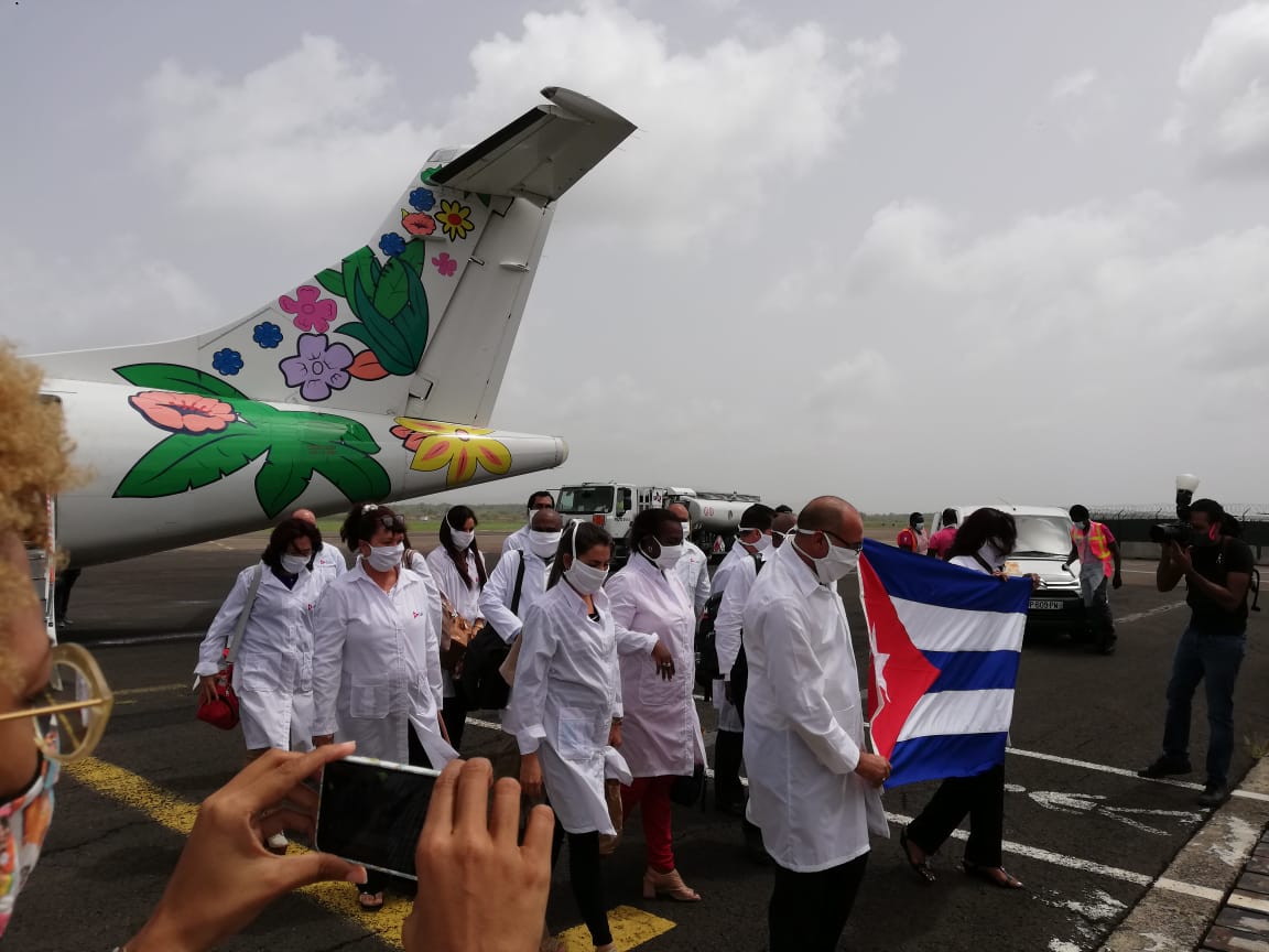     Questionnements autour de la présence des médecins cubains en Martinique

