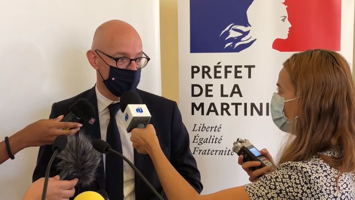     [VIDEO] Stanislas Cazelles détaille la décision de couvre-feu en Martinique

