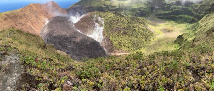Le Gouvernement Envisage Fortement D Evacuer La Population Vivant Autour De La Soufriere De Saint Vincent