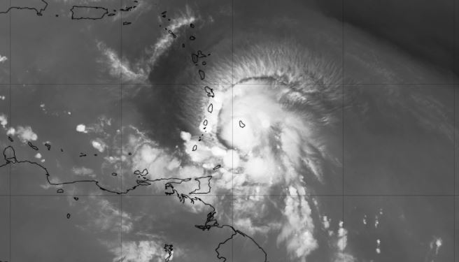 La tempête Elsa devient un ouragan de catégorie 1