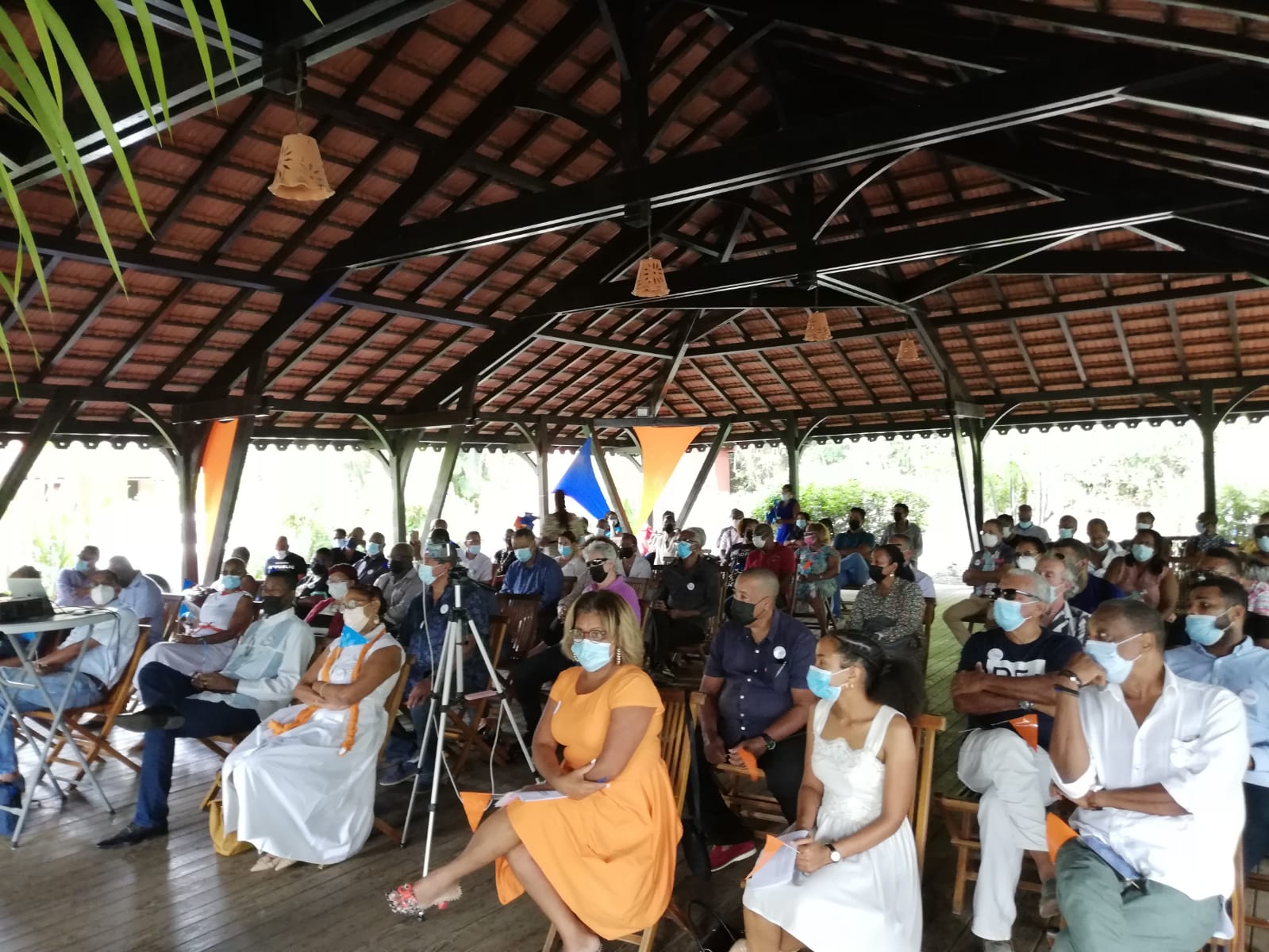     Le parti politique "La Martinique Ensemble" conclut son congrès fondateur

