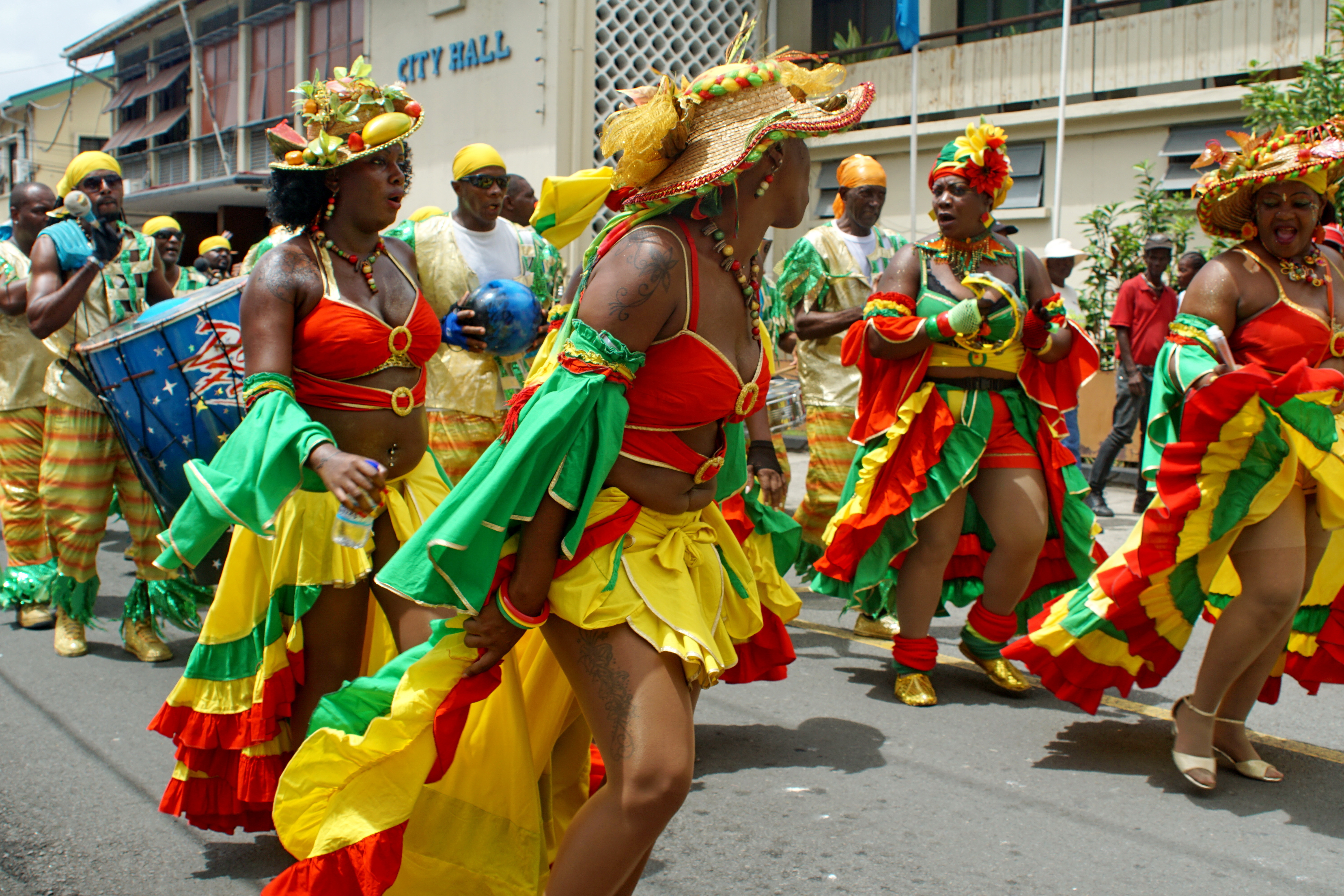     Sainte-Lucie prépare un carnaval réservé aux personnes vaccinées

