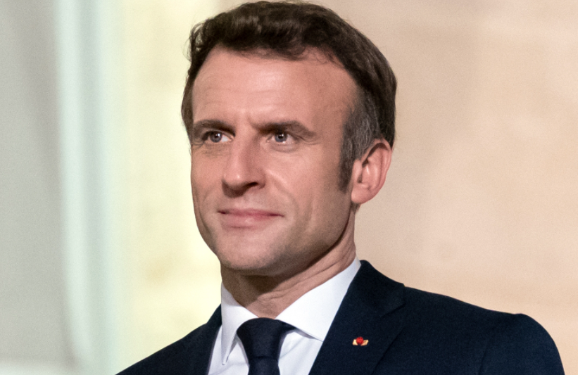     Présidentielle 2022 : interview exclusive d'Emmanuel Macron

