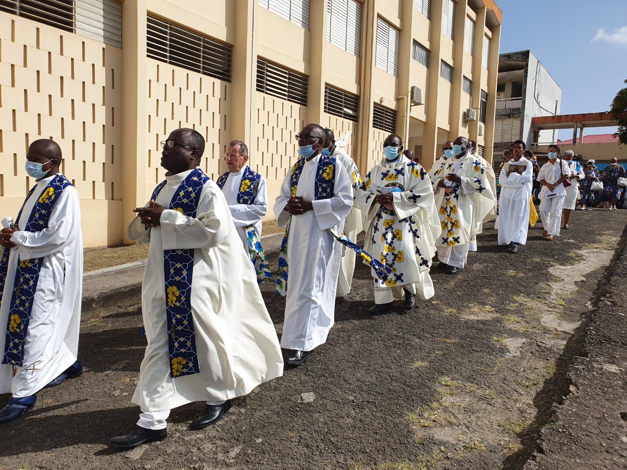 Soeurs Saint-Joseph de Cluny : deux siècles au service de l&#039;éducation en Guadeloupe