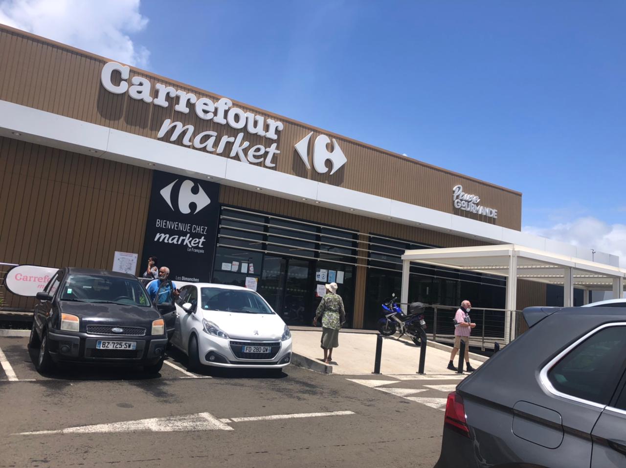     Reprise du travail au Carrefour Market du François


