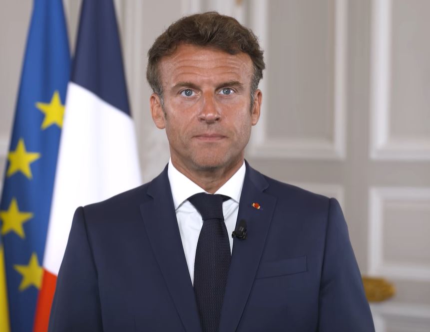     Emmanuel Macron évoque "la fin de l'abondance"

