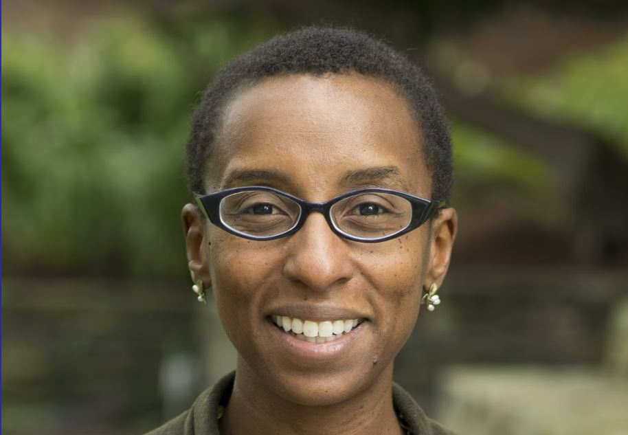     Claudine Gay, première présidente noire d'Harvard

