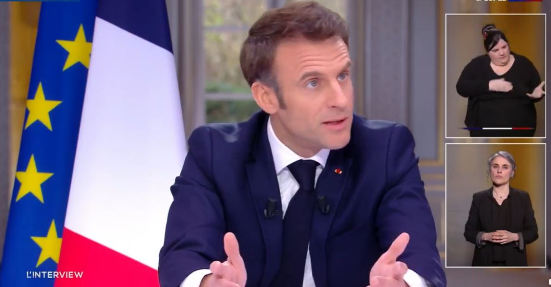    Ce qu'il faut retenir de l'entretien d'Emmanuel Macron sur la réforme des retraites

