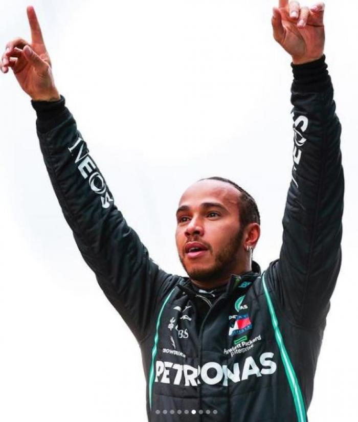 Lewis Hamilton célébration.JPG
