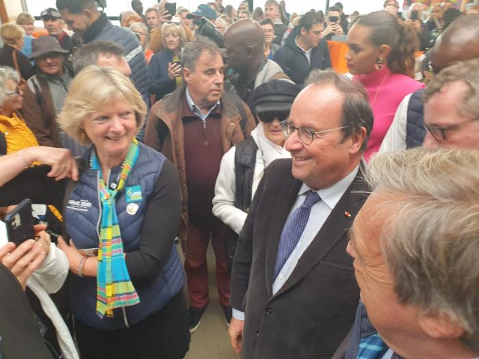 François Hollande en visite au village de la Route du Rhum Destination Guadeloupe 2022