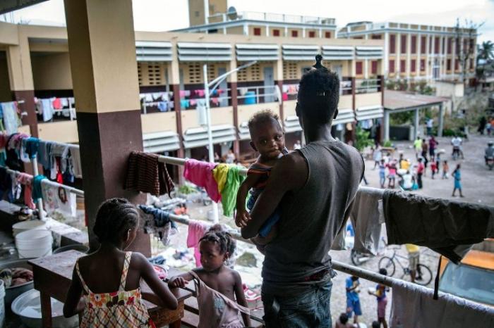     Haïti : l'aide au départ la Martinique voyagera sans l'Etat

