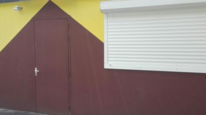 Lhomme Entendu Dans Laffaire Du Salon De Coiffure Du