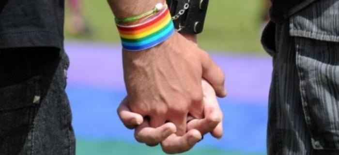     La haine des homosexuels plus marquée en Outremer 

