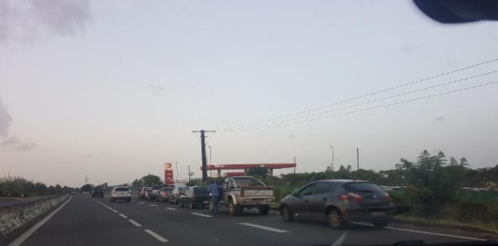     Pénurie de carburant dans les stations en Martinique

