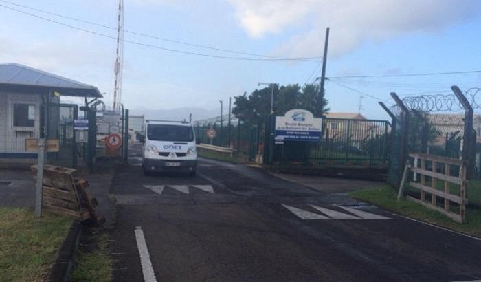     SARA : des employés d'Antilles Protection menacent de bloquer la raffinerie 

